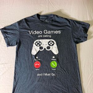 No-brand Men's Grey and Black T-shirt
